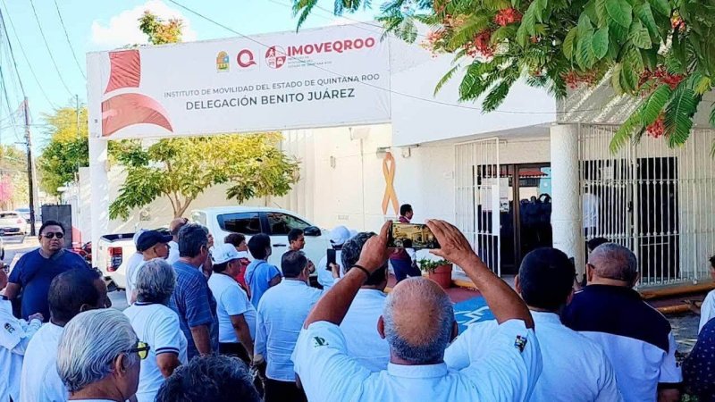 ¡Piso parejo, dicen! El taxista entre Uber, las cuotas y la elección sindical