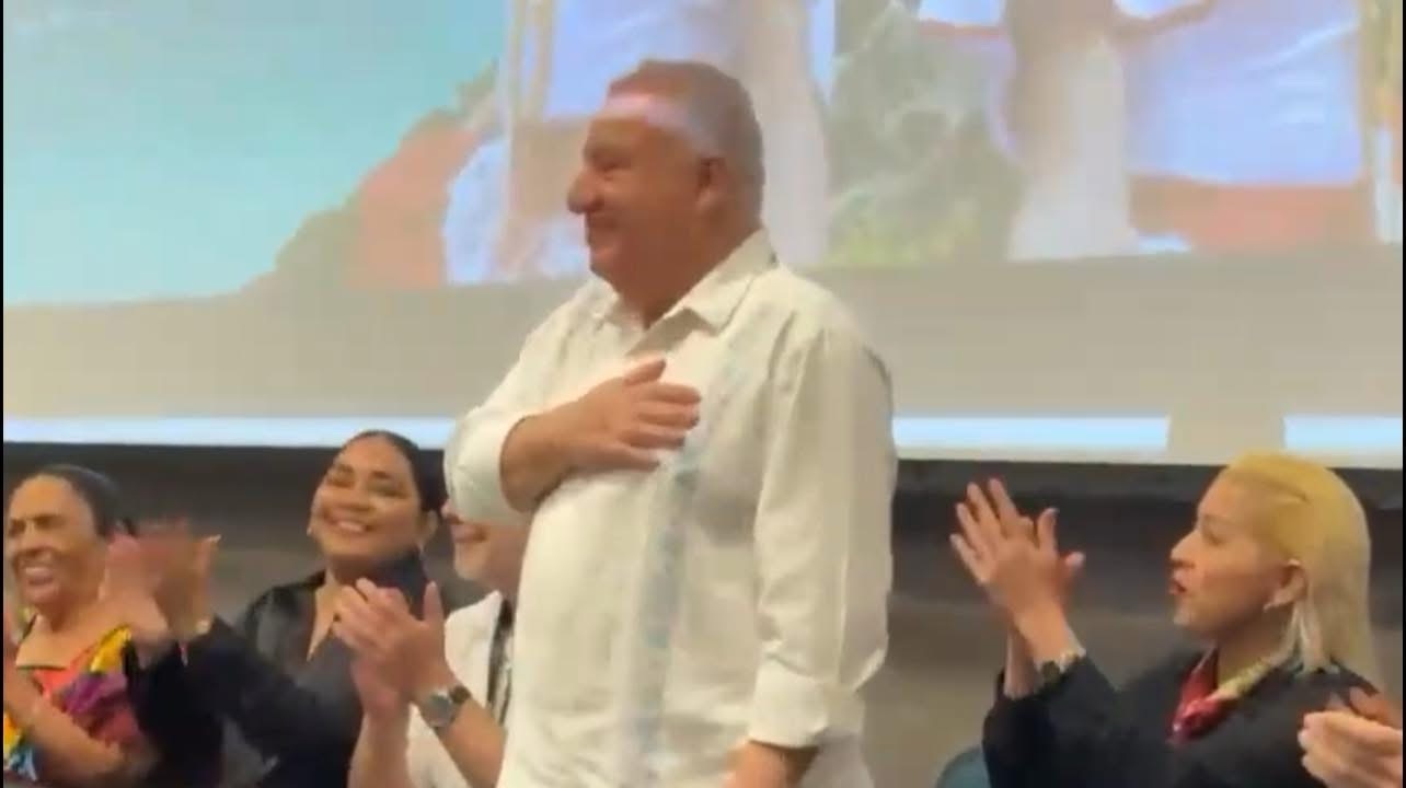 En Cancún no hubo línea… hubo alfombra roja para Marín rumbo a 2027