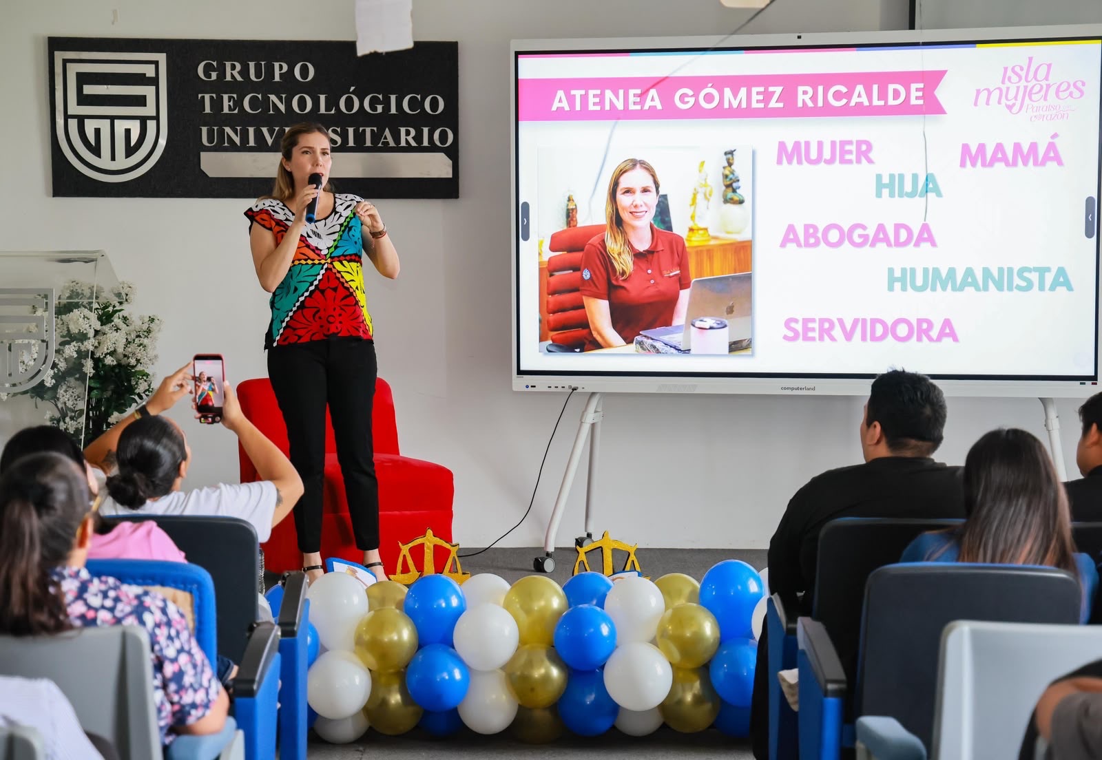 No basta con gobernar bien; también hay que formar a quienes gobernarán mañana