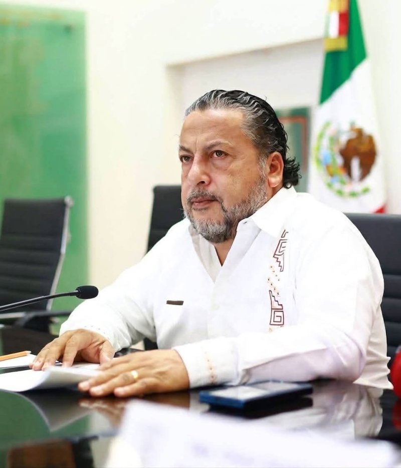 Sanén mueve las piezas desde la Comisión de Puntos Constitucionales