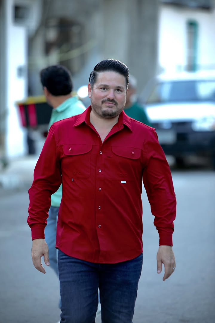 Con paso firme, convicciones claras y lealtad a los principios de la Cuarta Transformación. Ser morenista es defender l...