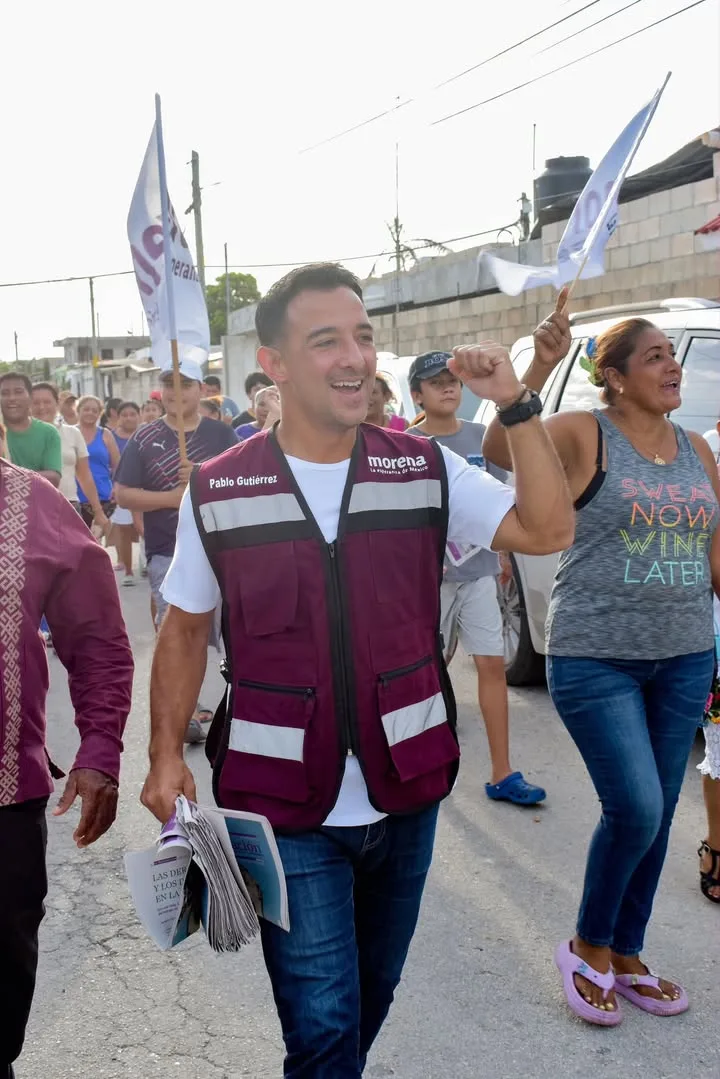Pablo Gutiérrez pisa fuerte en las colonias de Cancún: en Morena, las candidaturas se ganan en territorio, no se heredan...